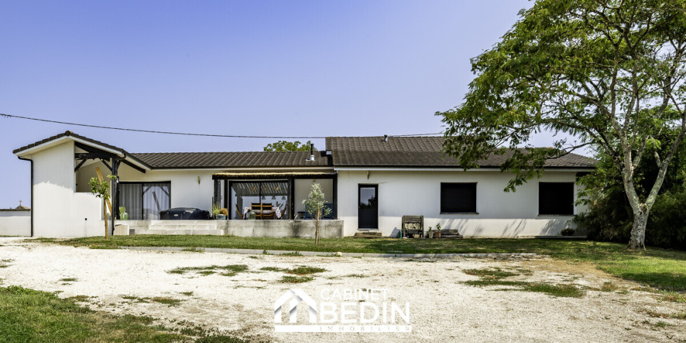 maison à ST MARTIN DU BOIS (33910)